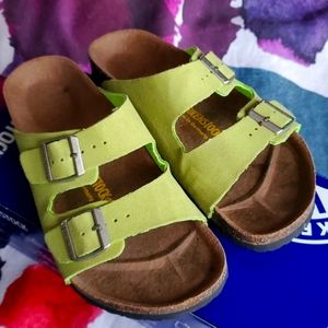 Birkenstock Arizona green 2 strap sandals 36